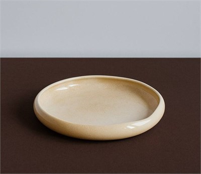 Тарелка глубокая авторской формы, диаметр 22,5см, высота 3,5см ДП811