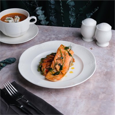Тарелка 23 см, фарфор , Aristocrat , Noble NEW 81290262
