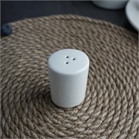 Перечница , фарфор 